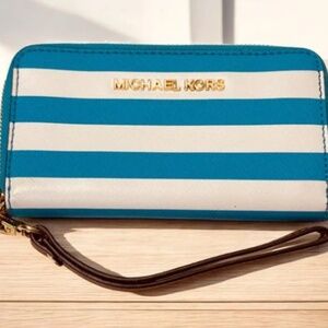 NEW Michael Kors Jet Set Striped Turquoise/ White Zip Around Wristlet NWOT